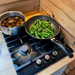 Lomamökit Mustalahti