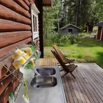 Mustalahti Lomamökit Viitasaari
