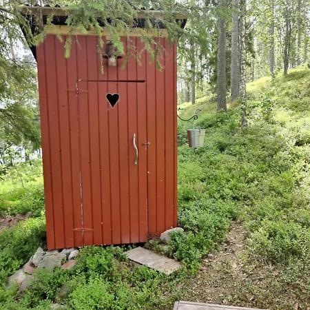 木屋 Mustalahti 维塔萨里